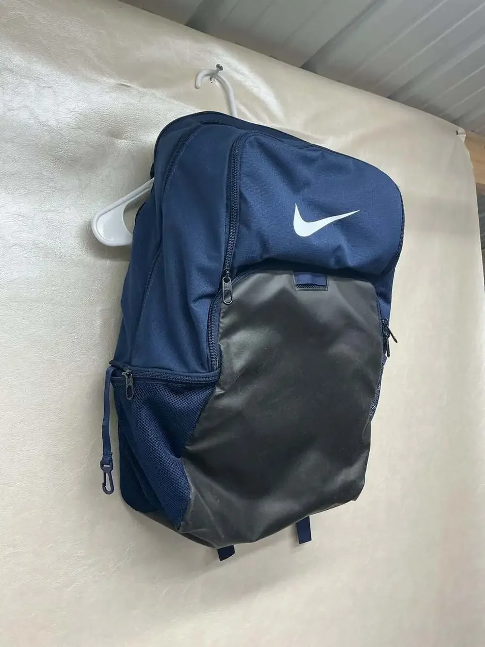Nike Brasilia XL 9.5 Training Backpack in Navy/Black